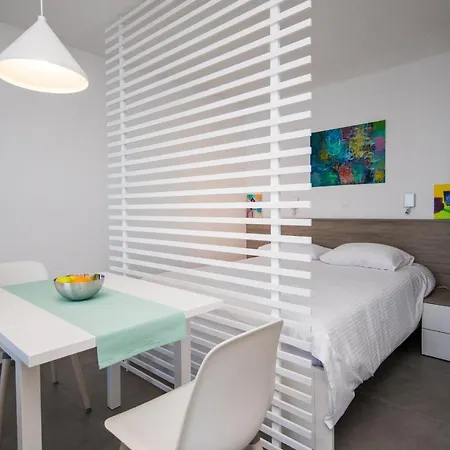 아파트 87 두브로브니크