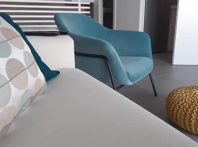 87 * דוברובניק