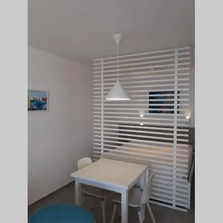 Apartament 87